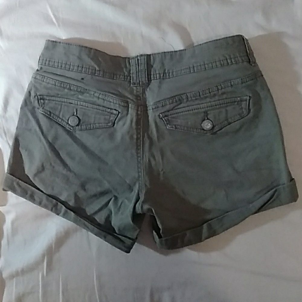 Shorts - Picture 2 of 2